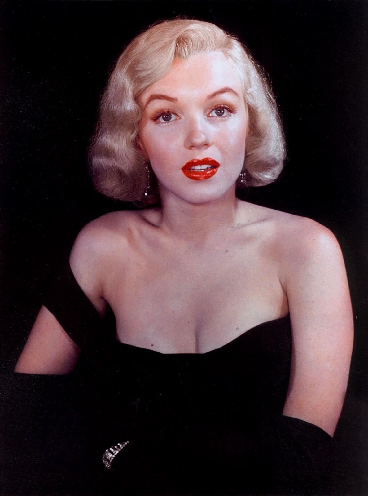 Marilyn Monroe - Celebrities who died young Photo (36755152) - Fanpop1188 x 1600
