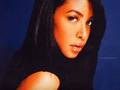 celebrities-who-died-young - Aaliyah Haughton wallpaper