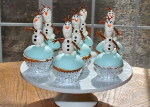  Frozen Cupcakes
