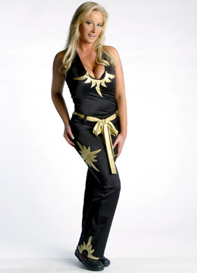 Former WWE Diva Sunny