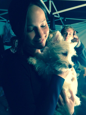 Josh Hutcherson and Jennifer Lawrence on set with a dog