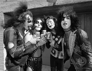  Kiss ~Creem фото shoot 1974