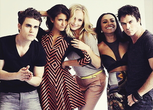  Kat Graham and TVD cast