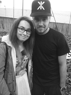  Liam and fan