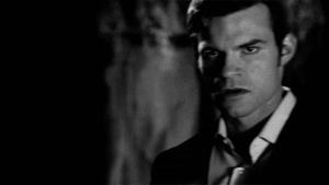  Elijah's vamp face