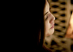  Danielle Campbell on The Originals - 1.01