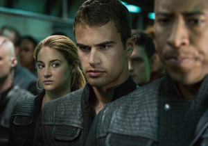  Divergent cast