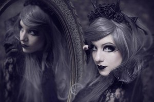 MariMoon: Dark Mirror by Chemica ✨