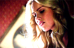  Rebekah Mikaelson {The Originals}: ↳ 1x11 Après Moi, Le Déluge