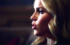  Rebekah Mikaelson {The Originals}: ↳ 1x11 Après Moi, Le Déluge