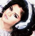 Selena Gomez - music photo