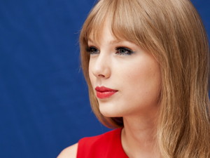 Taylor Swift :)