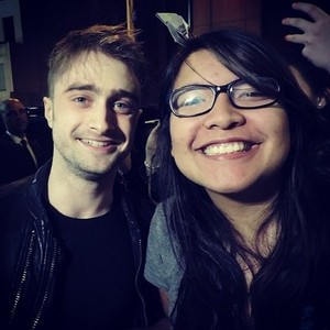  Daniel Radcliffe with a پرستار (Fb.com/DanieljacobRadcliffeFanClub)