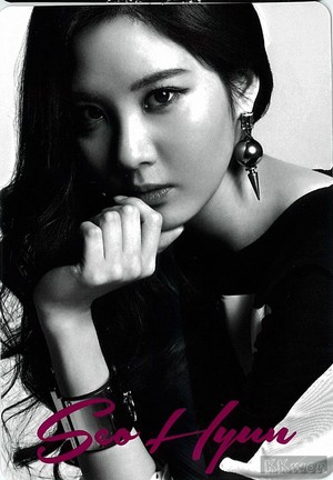  Girls' Generation 'Love & Peace' Giappone 3rd Tour - Photocard