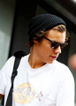 Harry ♥       - one-direction photo