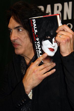 Paul Stanley ~Face the Music