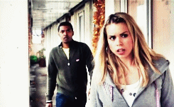  Rose Tyler in 'The क्रिस्मस Invasion'
