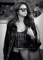 Selena                     - selena-gomez photo