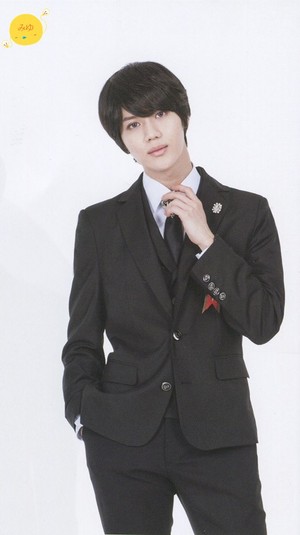  [HQ SCAN/140513] Taemin - 'Goong' Musical Brochure