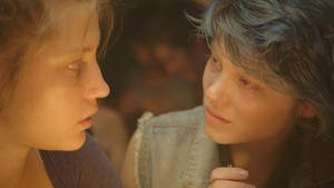  Blue Is the Warmest Color - अडेल and Emma