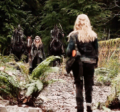  Clarke and Anya in Unity دن