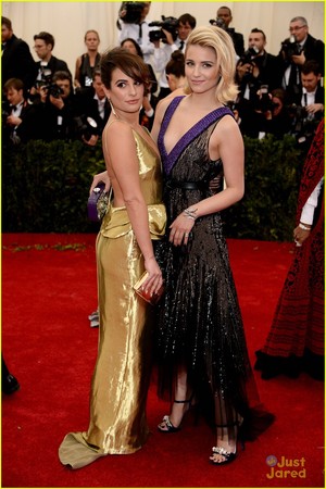  Dianna and Lea 2014 met Ball