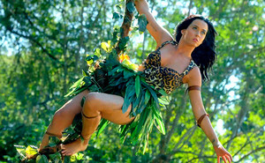  Katy Perry "Roar"