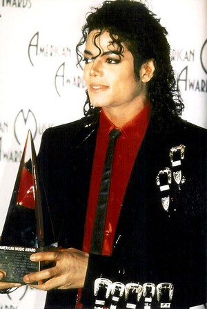  Backstage At The 1989 American Music Awards