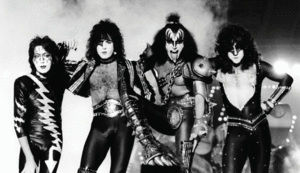  吻乐队（Kiss） ~Paul, Gene, Eic and Ace