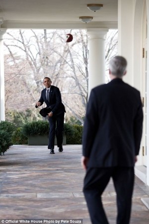  Playing Catch At The White House