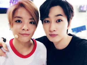  Amber with Eunhyuk