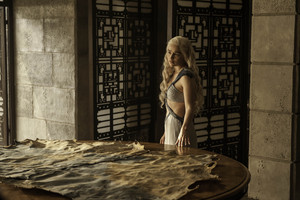  Daenerys Targaryn Season 4