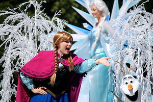  Frozen Pre-Parade