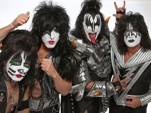  KISS~ Tommy, Eric, Paul and Gene