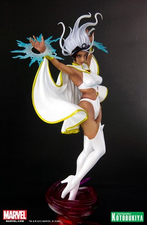 Storm / Ororo Munroe White Costume Figurine