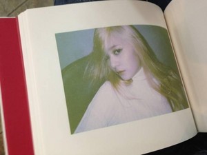  एफ(एक्स) 3rd Album "Red Light" Photobook पूर्व दर्शन
