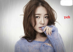       Yoon Eun Hye