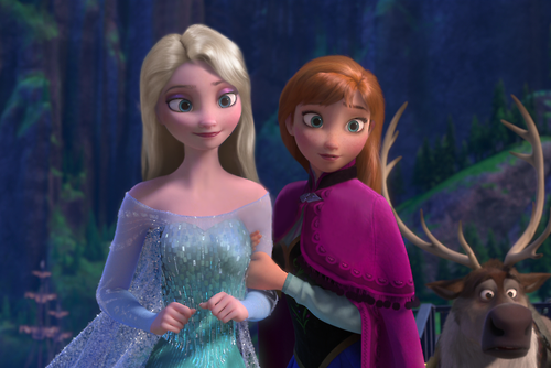 Elsa And Anna In New Hairstyle Elsa The Snow Queen Foto