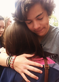 7/∞ reasons to why harry is my favorite.    ↳ His hugs - harry-styles photo