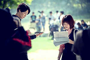  Joo Won and Shim Eun Kyung Schauspielen Together In “Tomorrow Cantabile”
