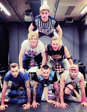  Niall and Mcfly