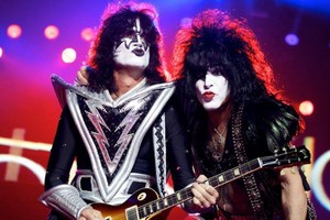  Paul Stanley and Tommy Thayer