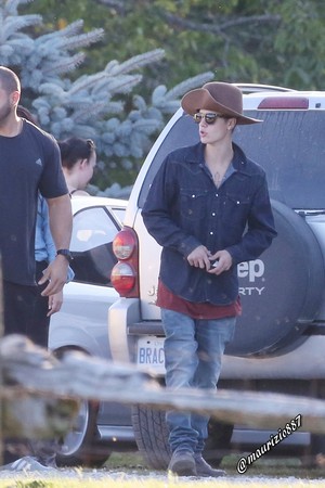 Selena Gomez, Justin Bieber ,Canada 2014