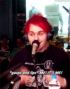            Mikey's reaction to Ariana Grande's question  