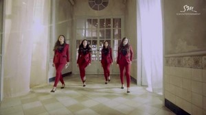  [SCREENCAP] Red Velvet 'Be Natural' 音楽 Video