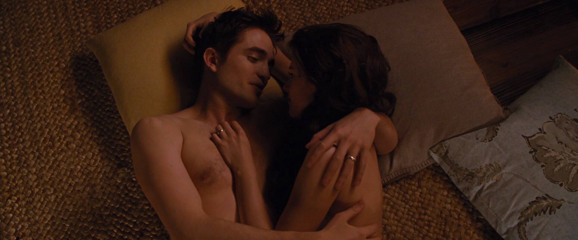 Photo of Edward and Bella for fans of Cullen couples. 