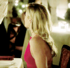  Oliver believes he can finally have a private life and asks Felicity out on a datum
