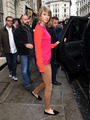 Taylor leaving Sketch restaurant in London (10/10/14) - taylor-swift photo