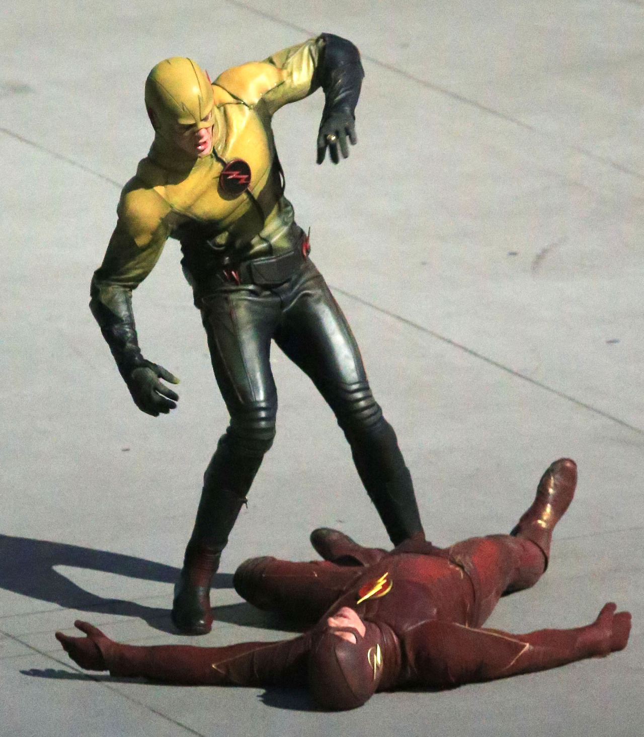 The Flash - First Look - Reverse-Flash/Prof. Zoom Costume - Set Photos