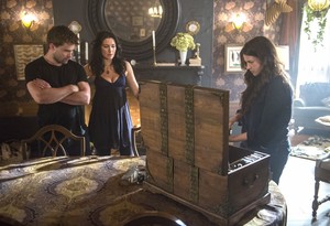  Witches of East End - 2.09 - Episode stills